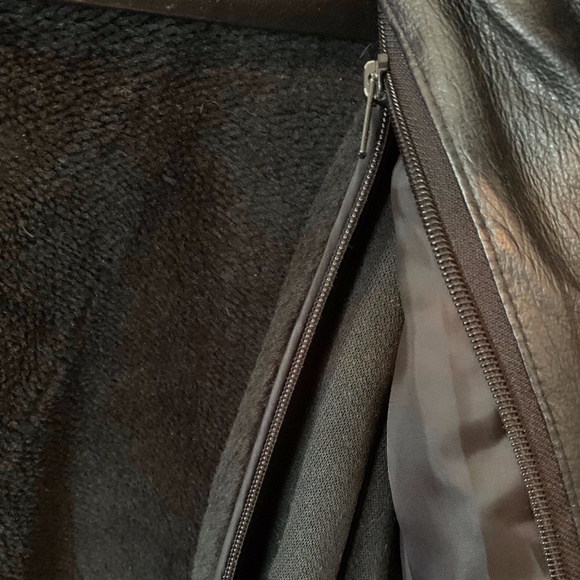 Prestige Leather Black Motorcycle Jacket Large. - Picture 13 of 13